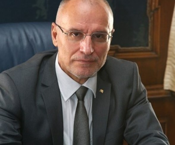 Атаките срещу еврото са атаки срещу лева и валутния борд